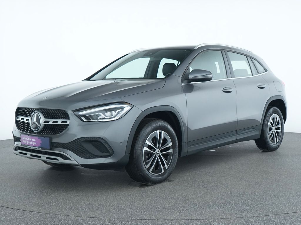 Mercedes-Benz GLA 200 2023