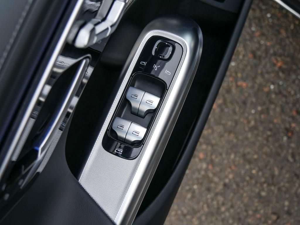 Mercedes-Benz E 220 2024