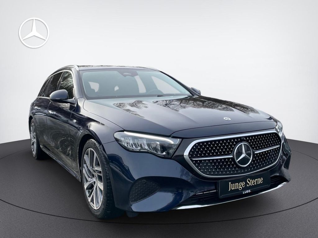 Mercedes-Benz E 300 2025