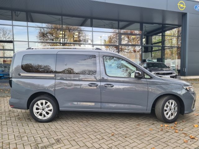 Ford Grand Tourneo