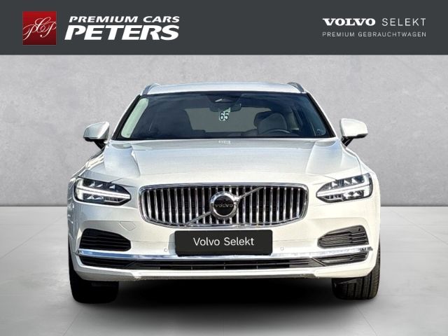 Volvo V90 2025
