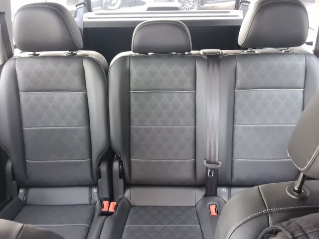 Ford Grand Tourneo