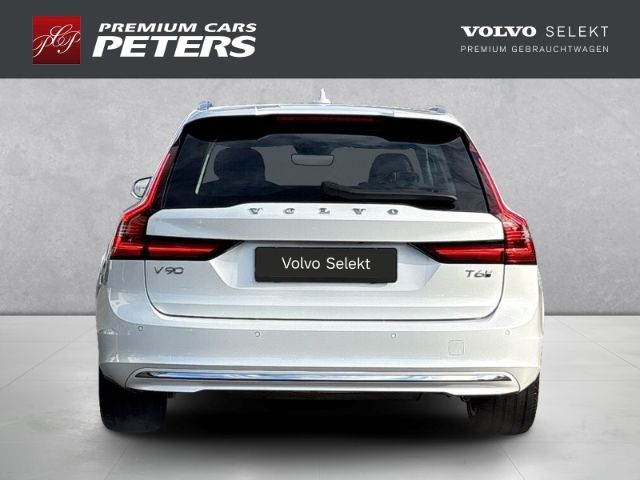 Volvo V90 2025