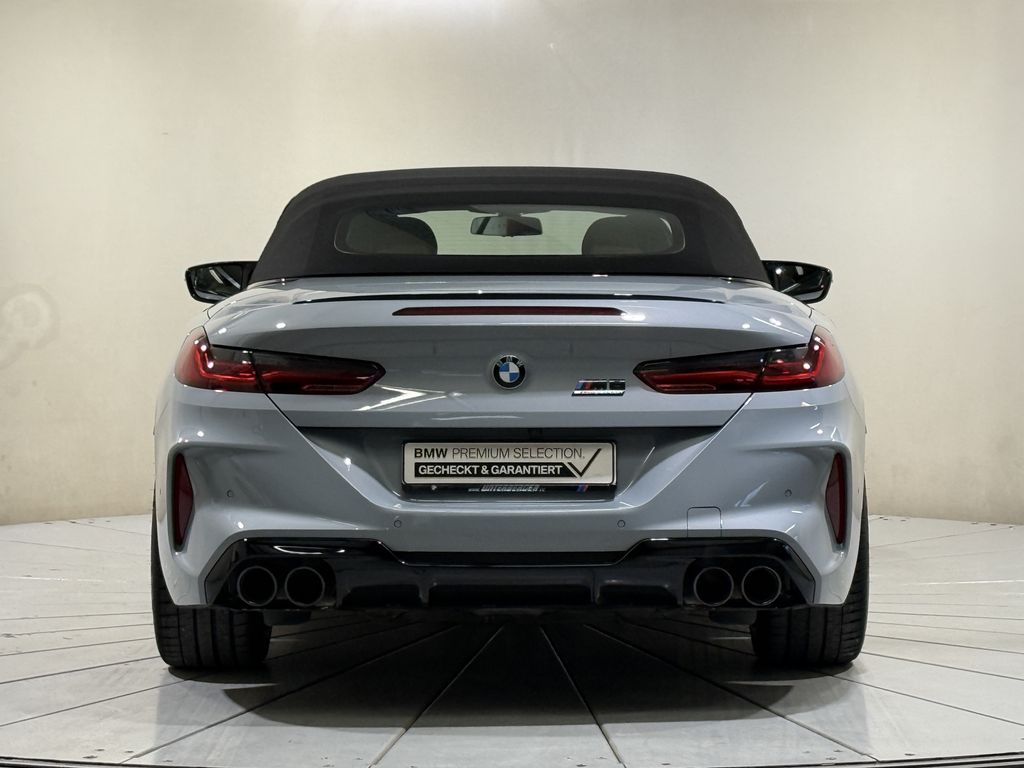 BMW M8 2025