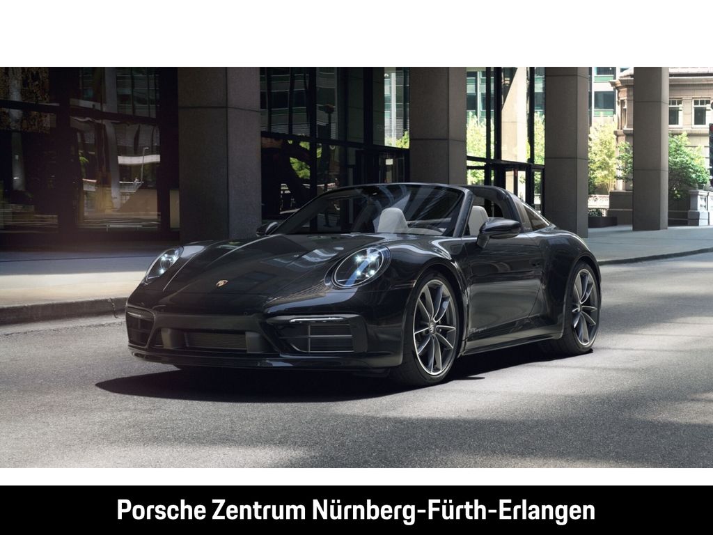Porsche 992 2023