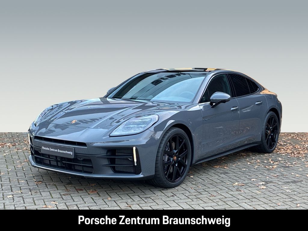 Porsche Panamera 2025