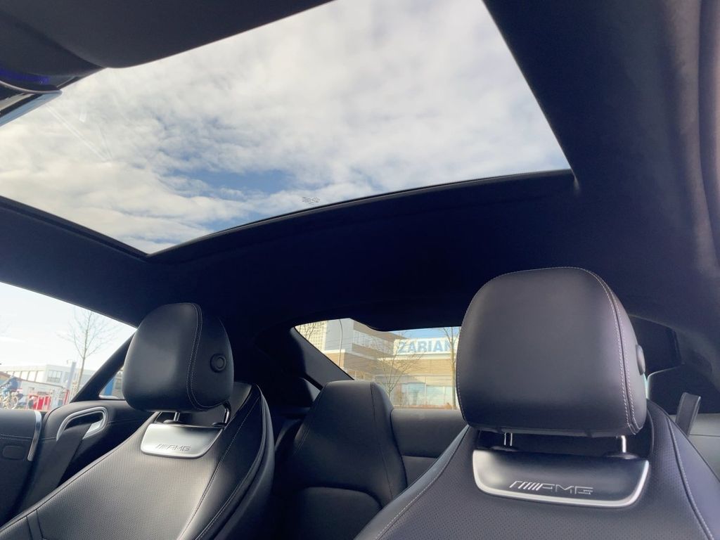 Mercedes-Benz AMG GT 2024