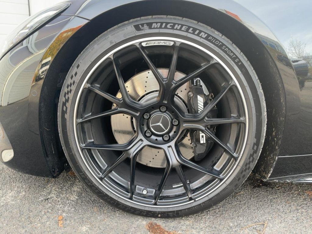 Mercedes-Benz AMG GT 2024