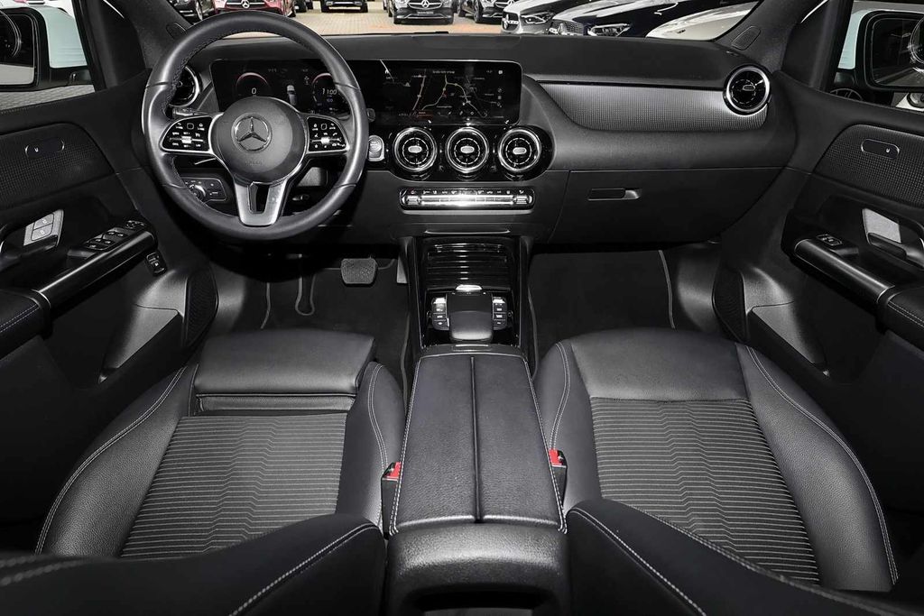 Mercedes-Benz B 250 2022