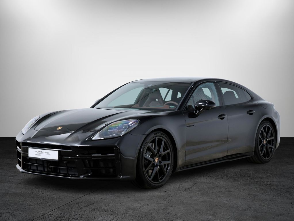 Porsche Panamera 2025