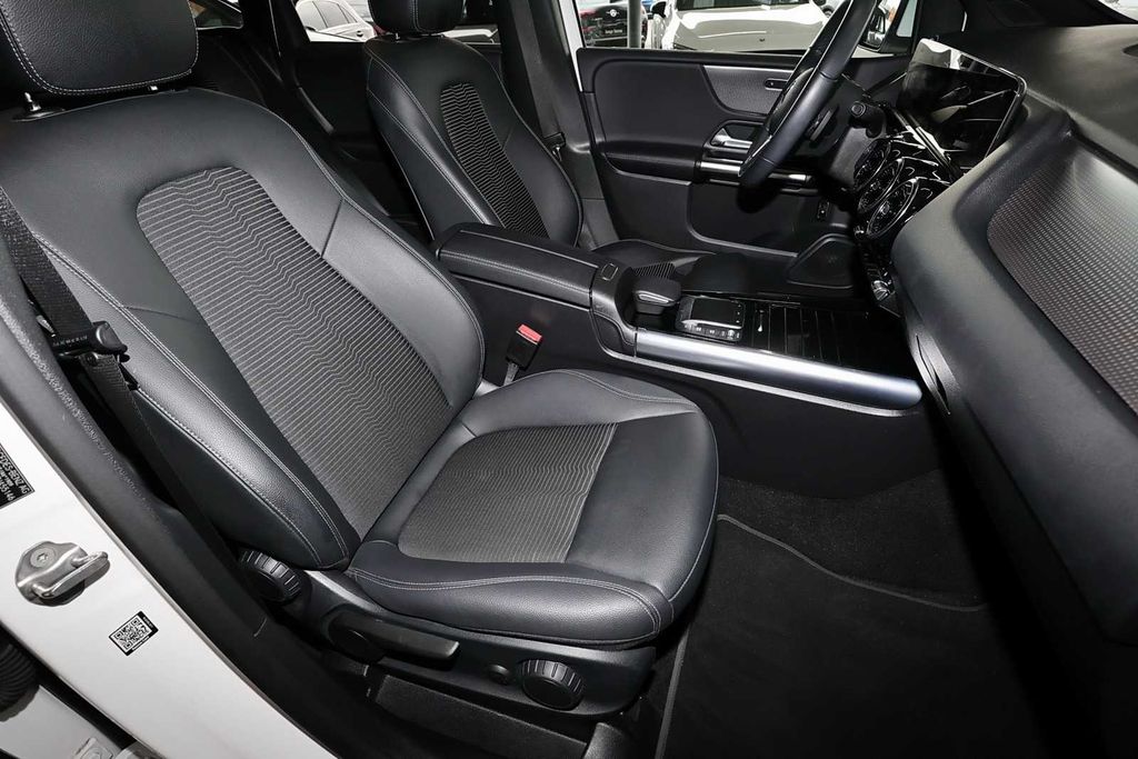 Mercedes-Benz B 250 2022