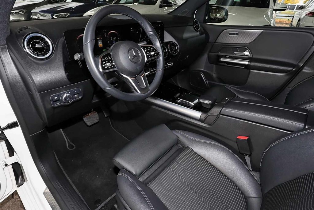 Mercedes-Benz B 250 2022