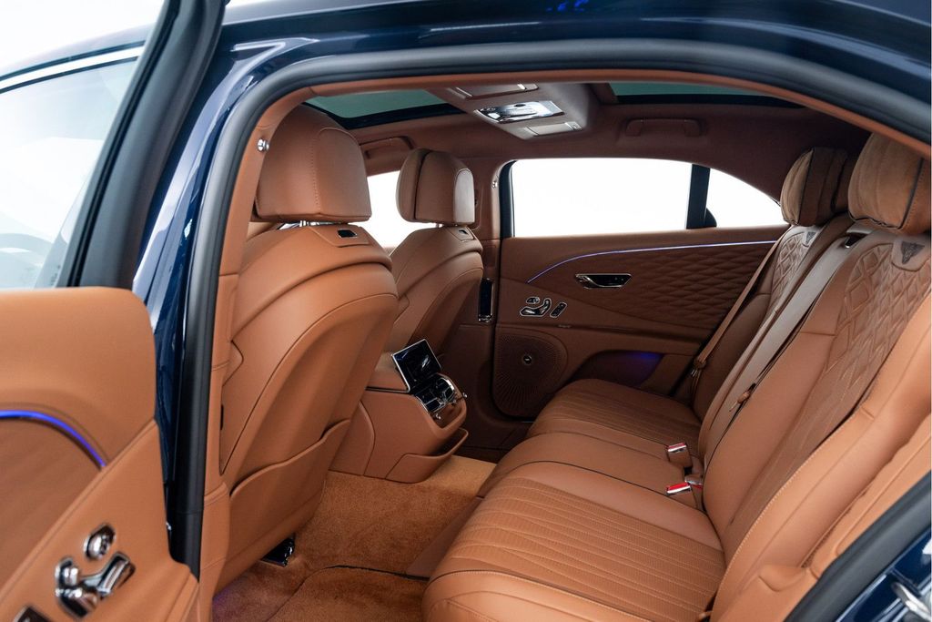 Bentley Flying Spur 2022
