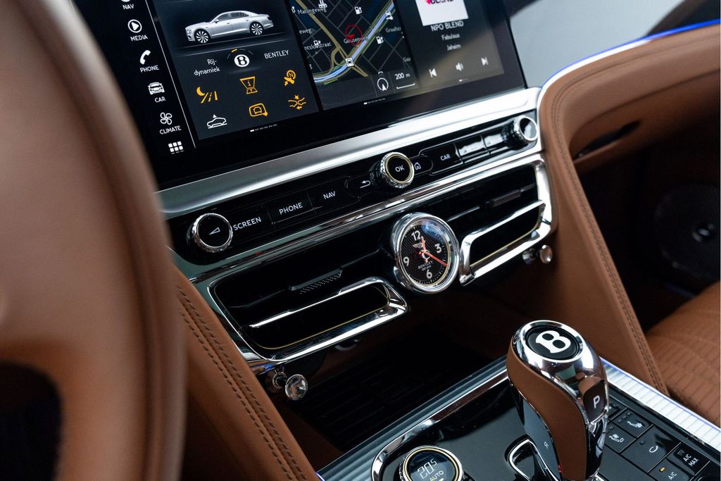 Bentley Flying Spur 2022