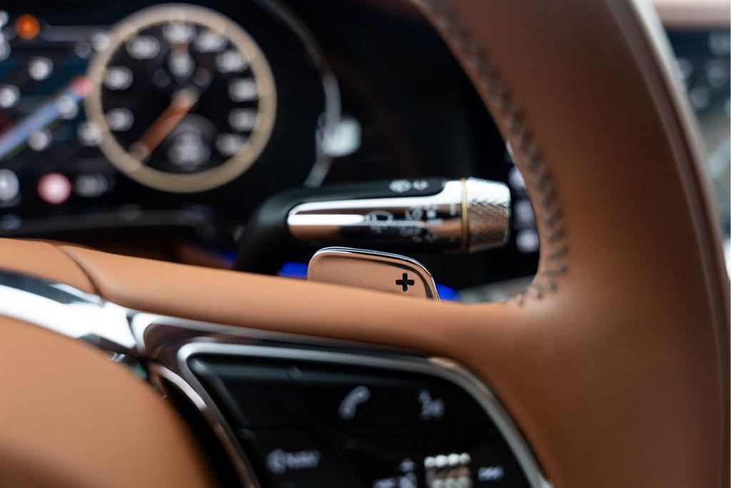 Bentley Flying Spur 2022