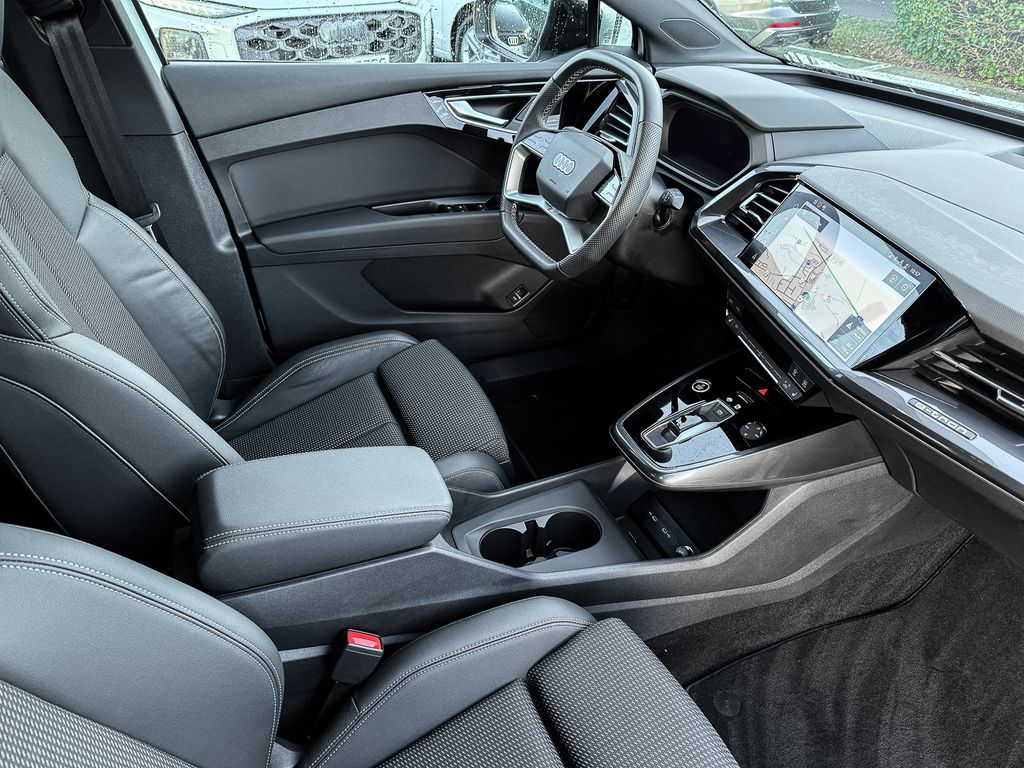 Audi Q4 e-tron 2025