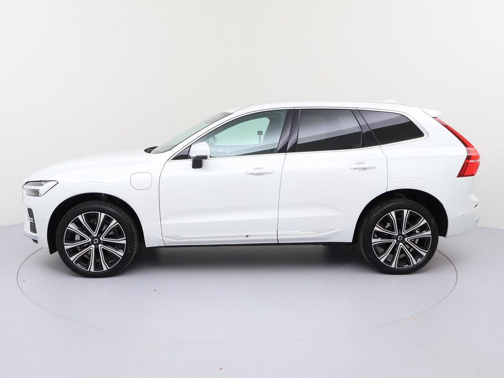 Volvo XC60 2025