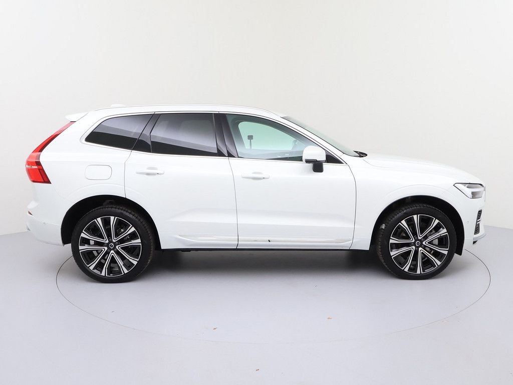 Volvo XC60 2025