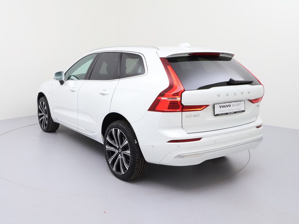 Volvo XC60 2025