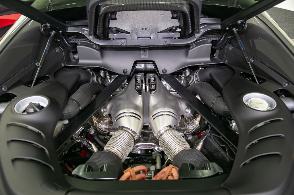 Ferrari 296 GTB 2024