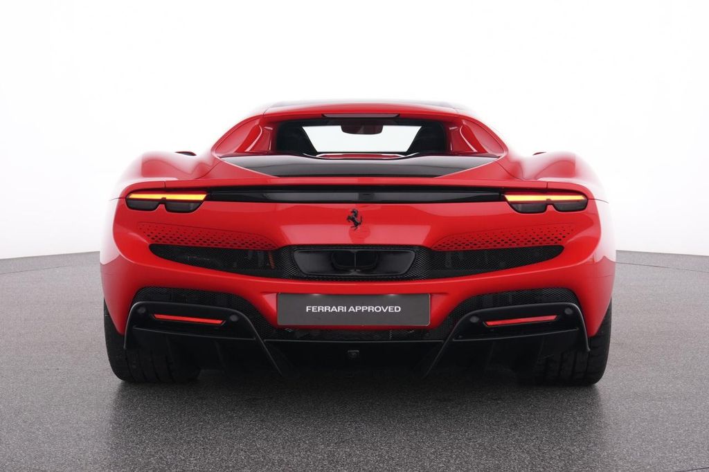 Ferrari 296 GTB 2022