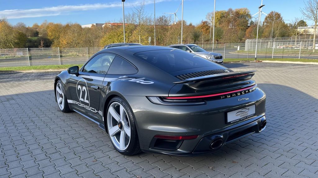 Porsche 992 2025