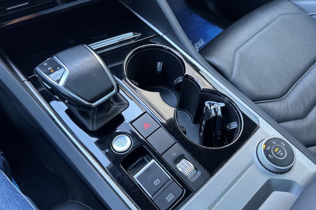 Volkswagen Touareg 2021