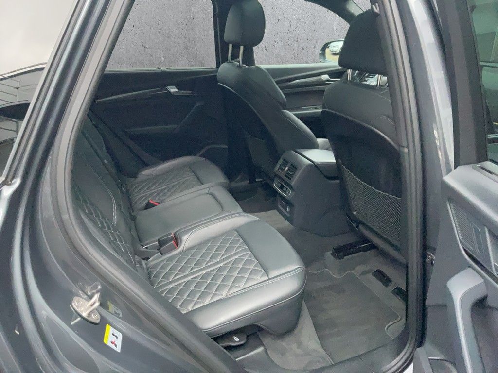 Audi SQ5 2023