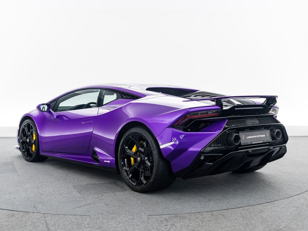 Lamborghini Huracán 2024