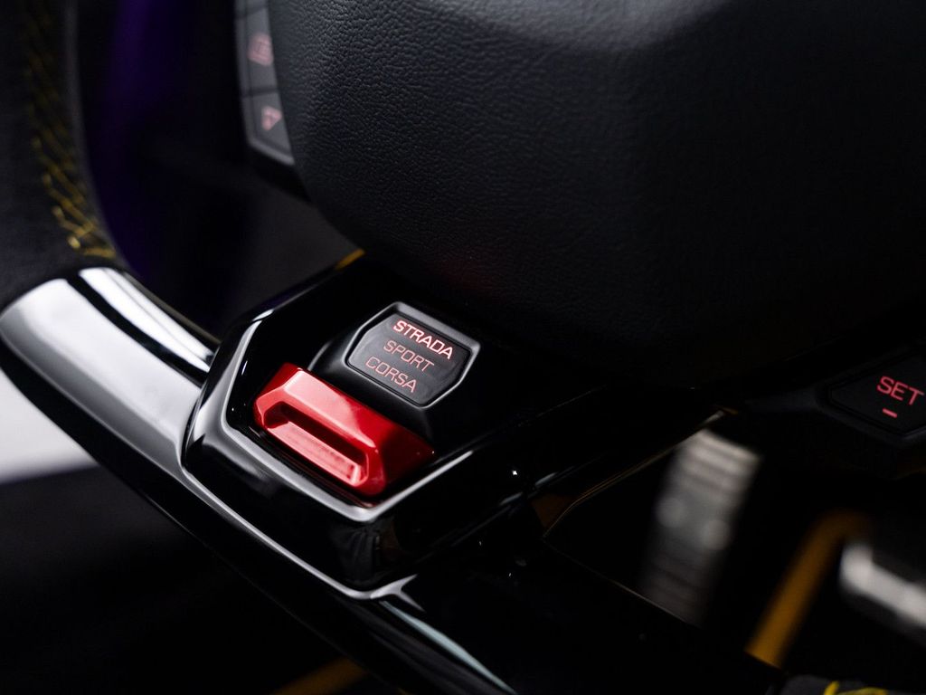 Lamborghini Huracán 2024