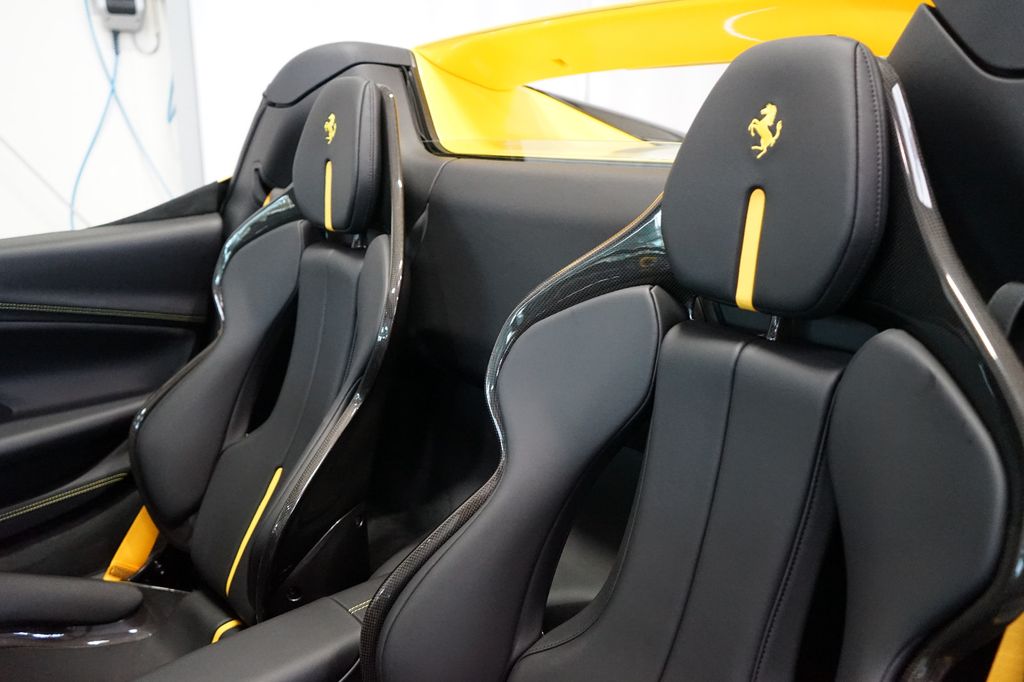 Ferrari 296 GTS 2024