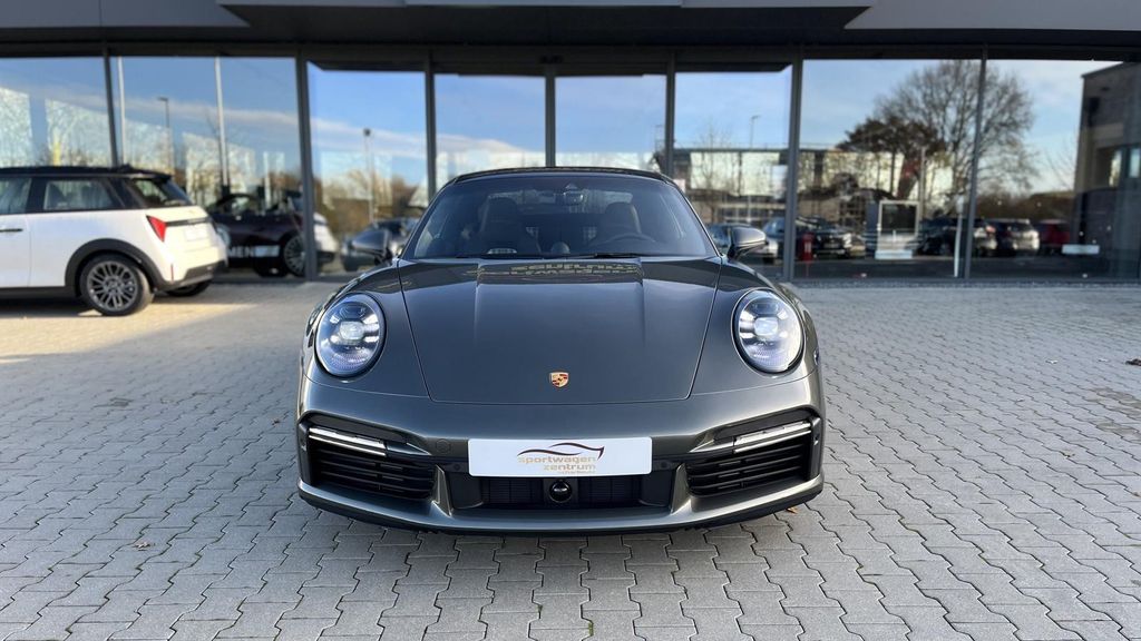 Porsche 992 2025