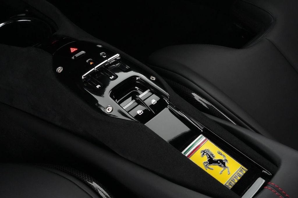 Ferrari 296 GTB 2022