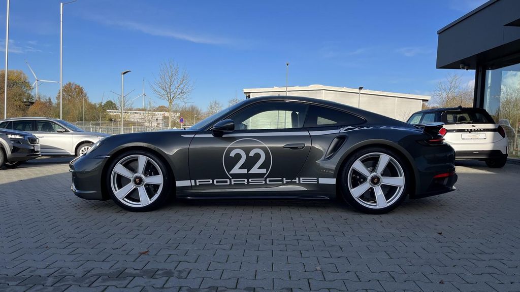 Porsche 992 2025