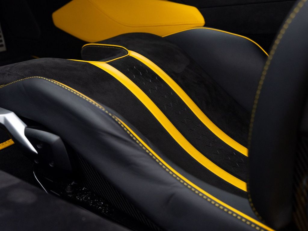 Lamborghini Huracán 2024