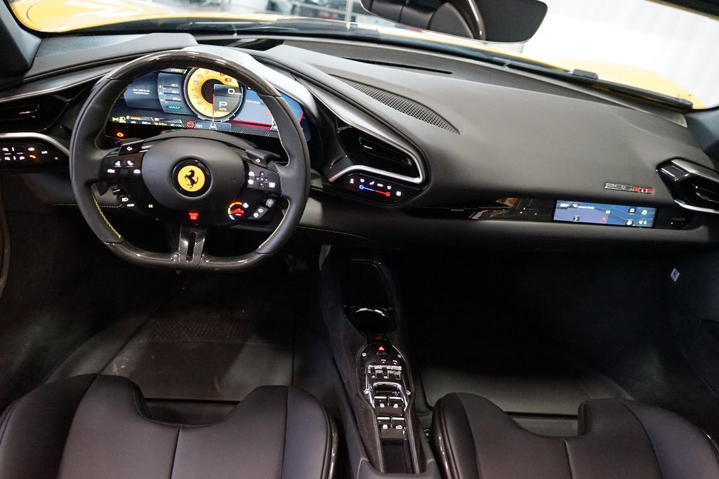 Ferrari 296 GTS 2024