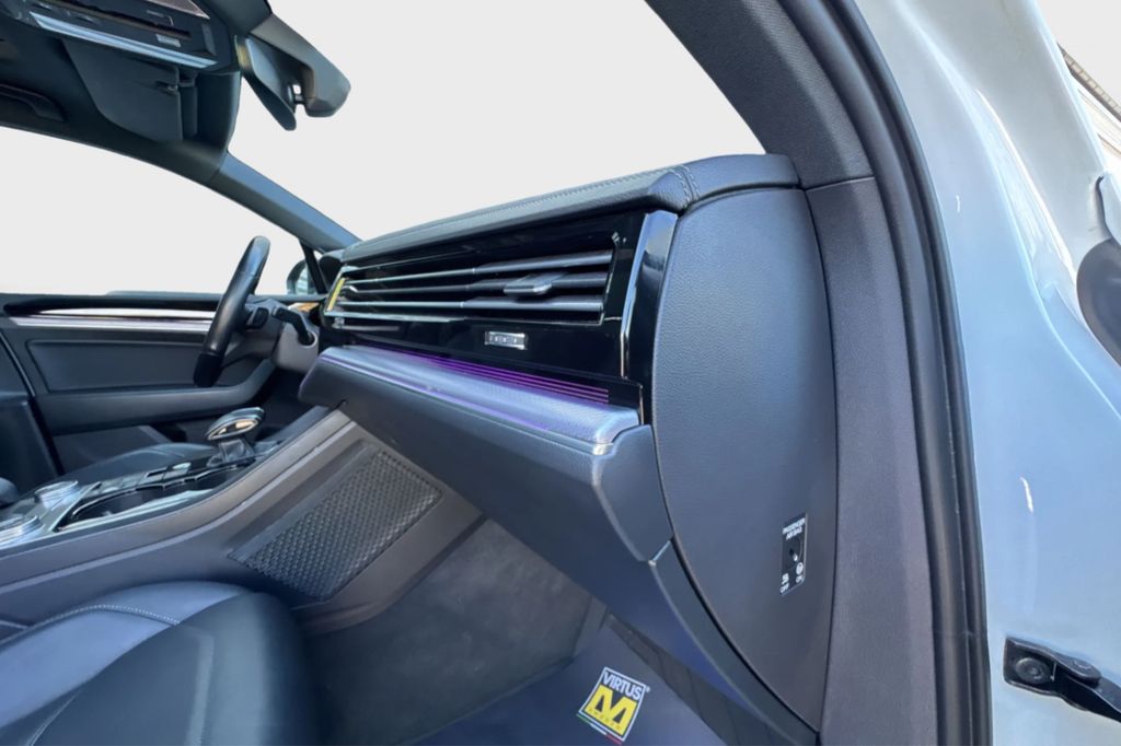 Volkswagen Touareg 2021