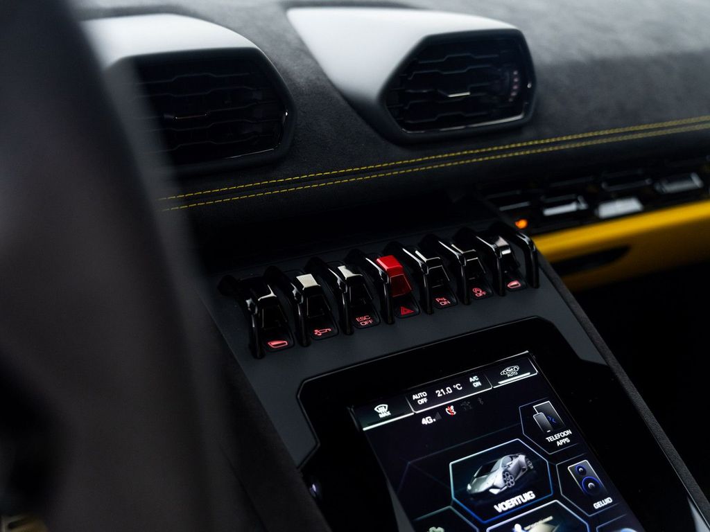 Lamborghini Huracán 2024