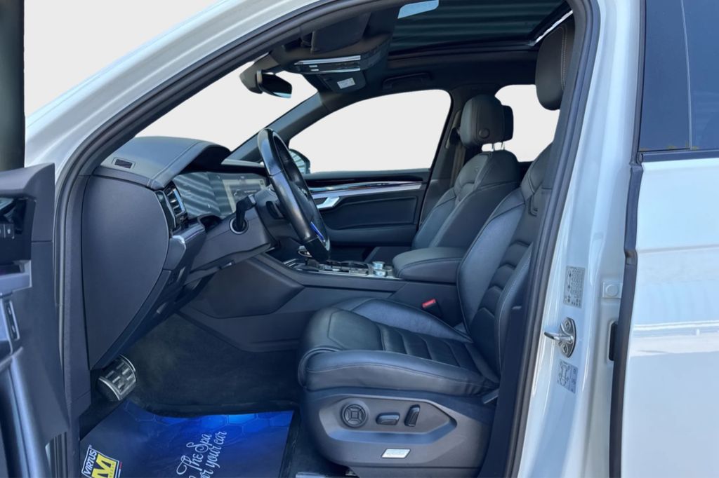Volkswagen Touareg 2021