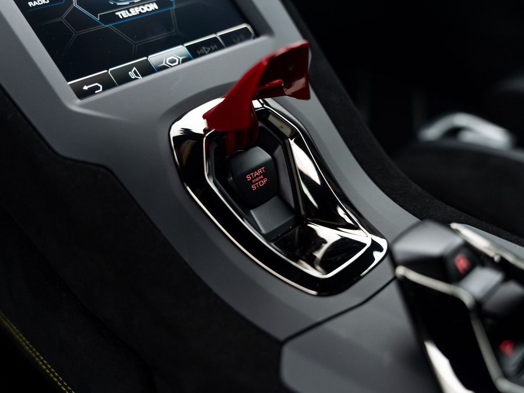 Lamborghini Huracán 2024