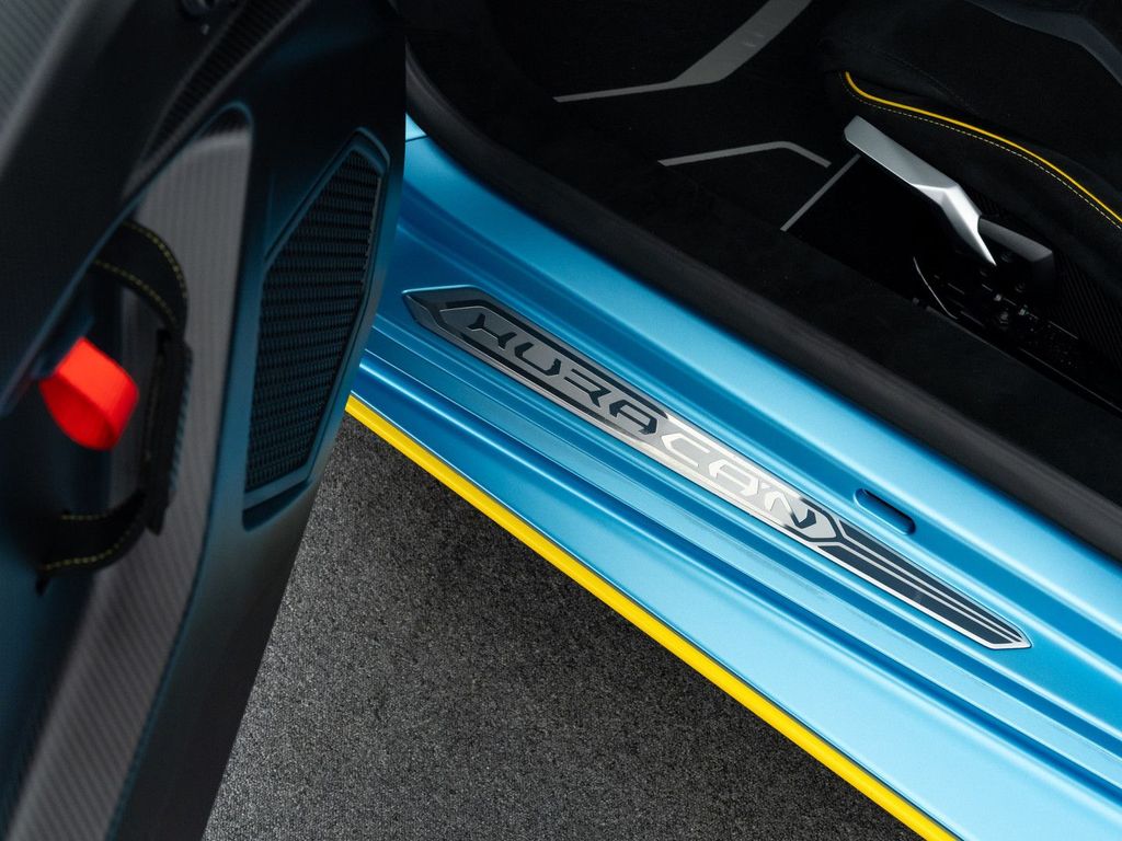 Lamborghini Huracán 2024