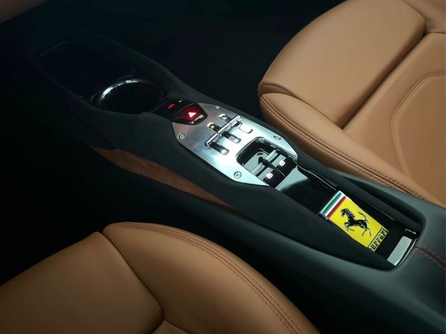 Ferrari 296 GTB 2025