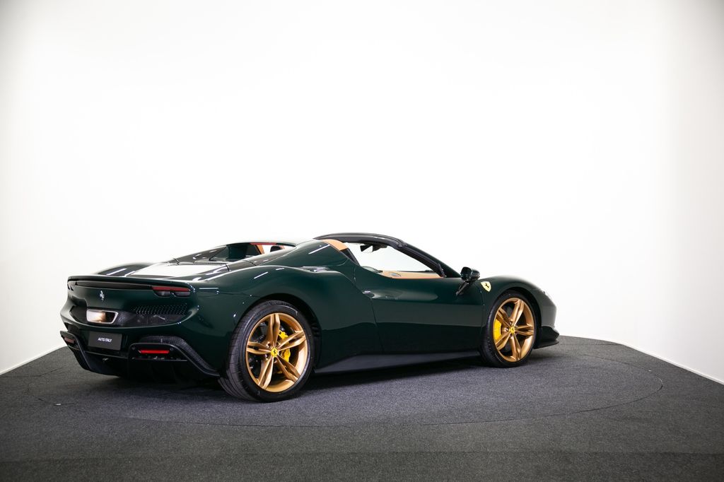 Ferrari 296 GTS 2025