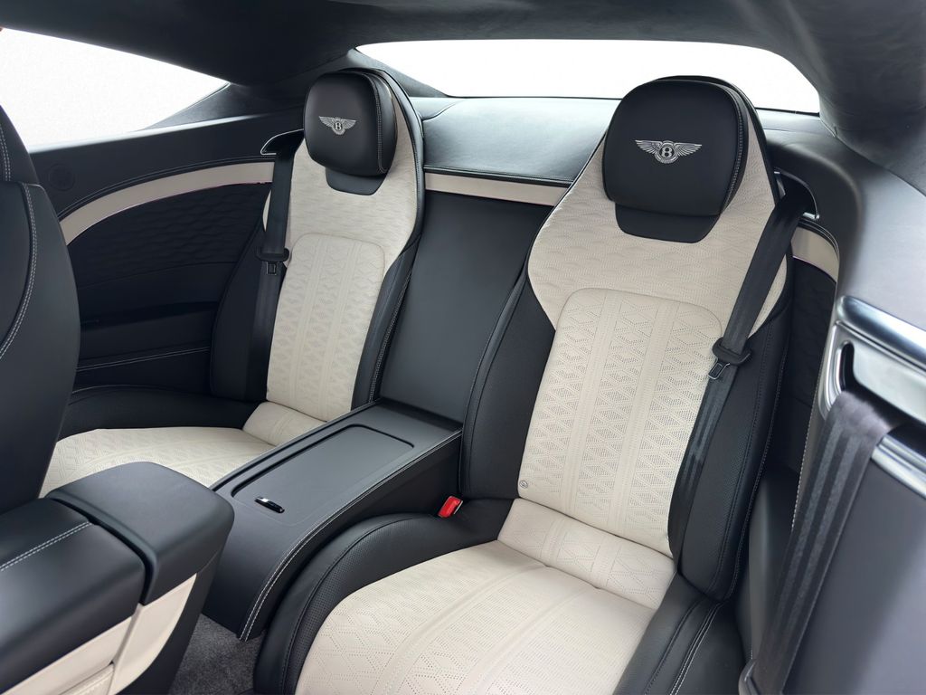 Bentley Continental GT 2025