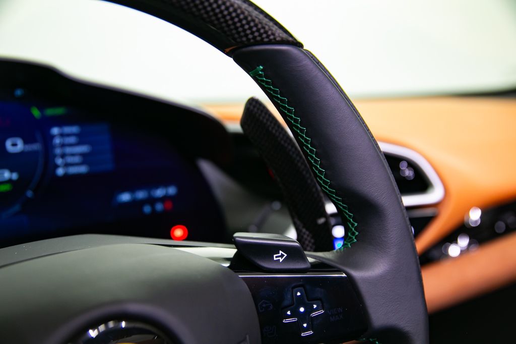 Ferrari 296 GTS 2025