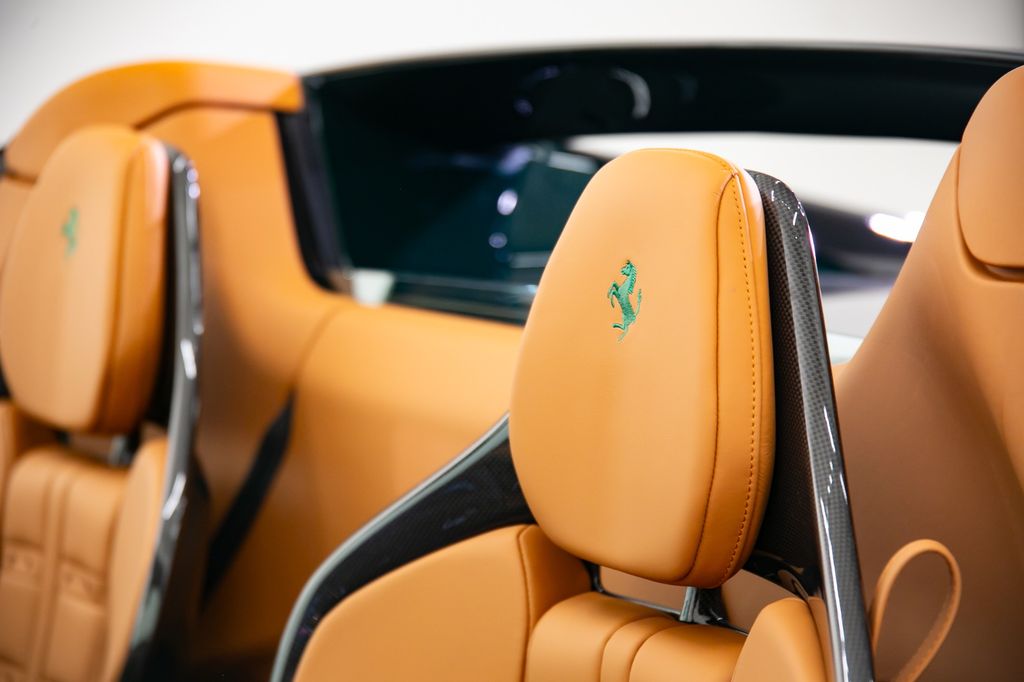 Ferrari 296 GTS 2025