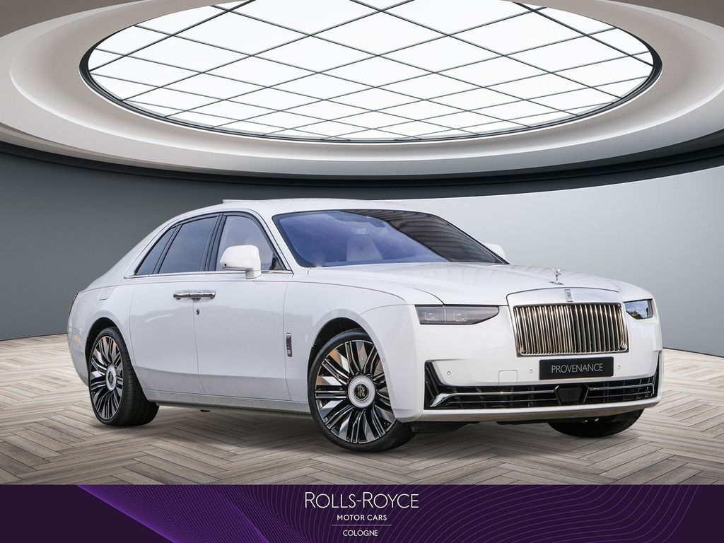 Rolls-Royce Ghost 2025