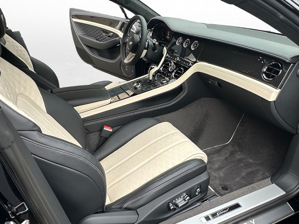 Bentley Continental GT 2025