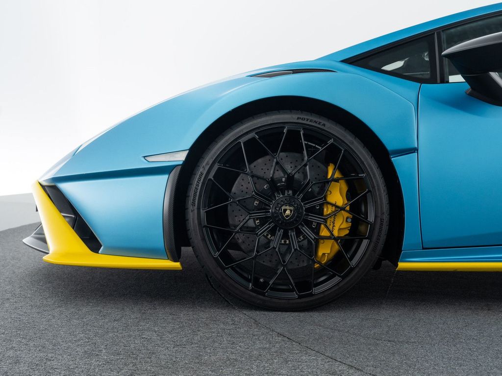 Lamborghini Huracán 2024