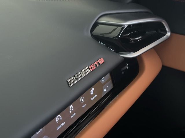 Ferrari 296 GTB 2025